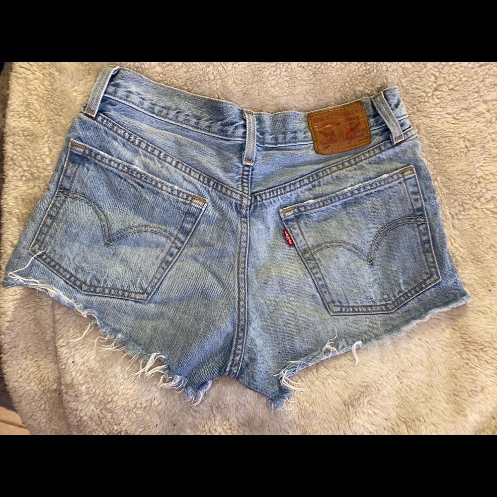 levi shorts